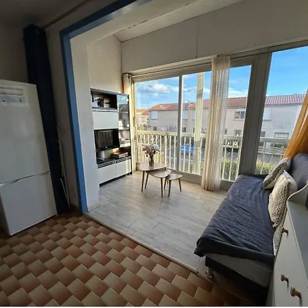 Noug * فالراس بلاج